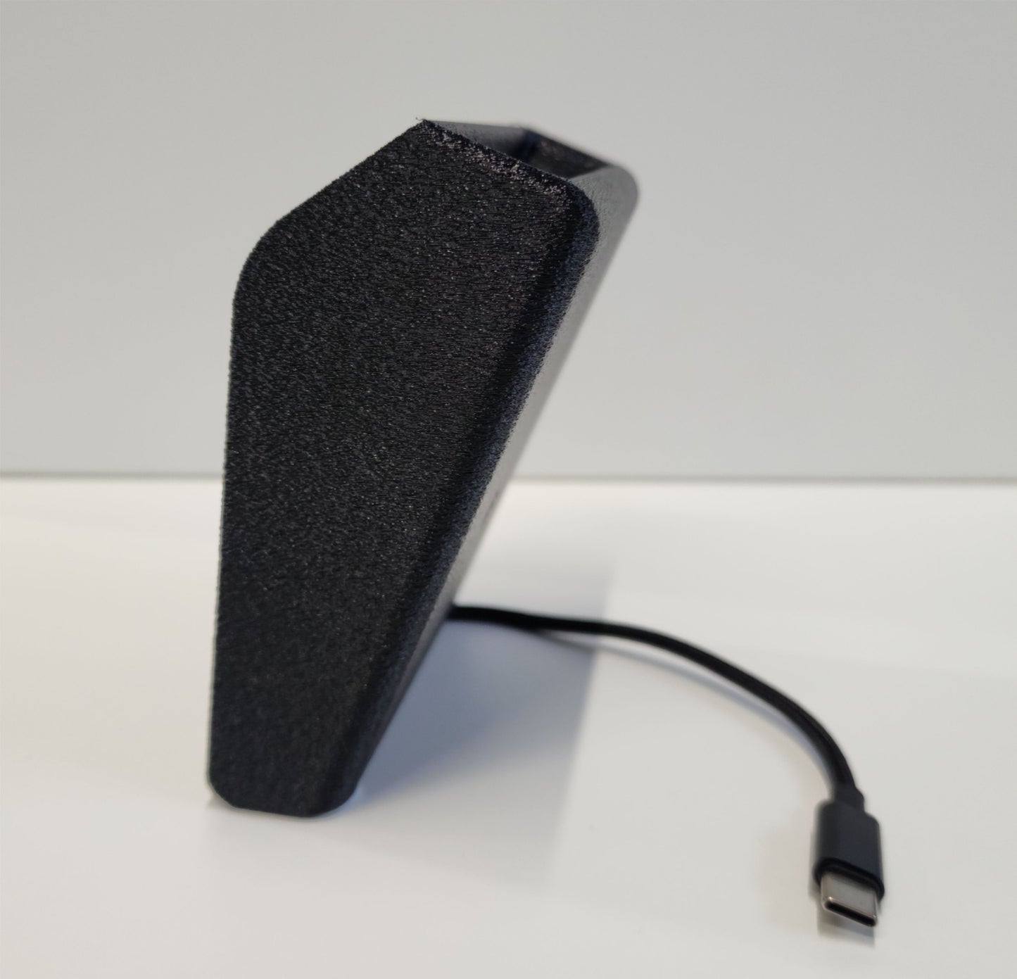 Volkswagen T6.1 Transporter & Multivan Wireless Phone Charger